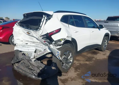 2024 Chevrolet Trax Fwd Lt из США, поврежденный, VIN KL77LHE26RC227085